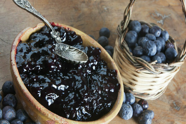 blueberry dengan gula untuk musim sejuk