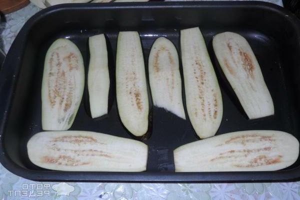 Puting eggplants na may lasa na kabute: paggamit ng pagkain